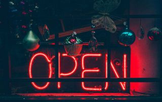 Christmas opening times shop image